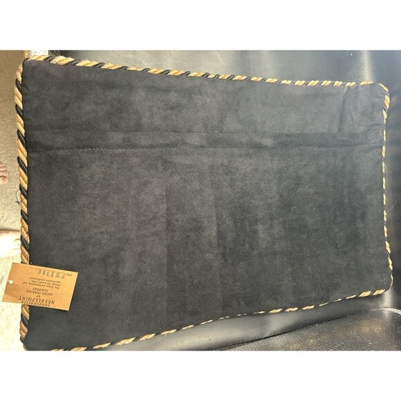 NWT Dachshund Dog Pet Needlepoint Pillow Cover 18 X 11" Piping Zipper Solid Back - Picture 12 of 12